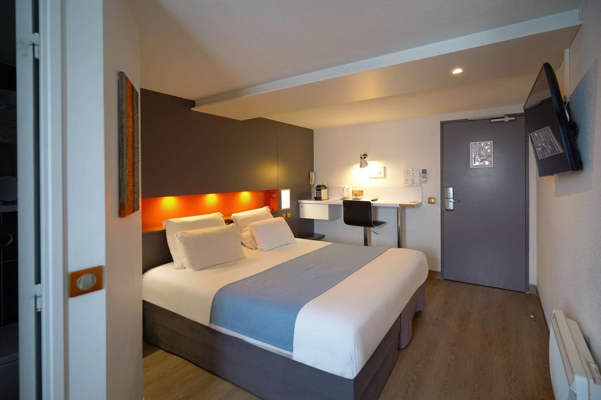 Hotel Best Western The Wish Versailles Guyancourt ภายนอก รูปภาพ